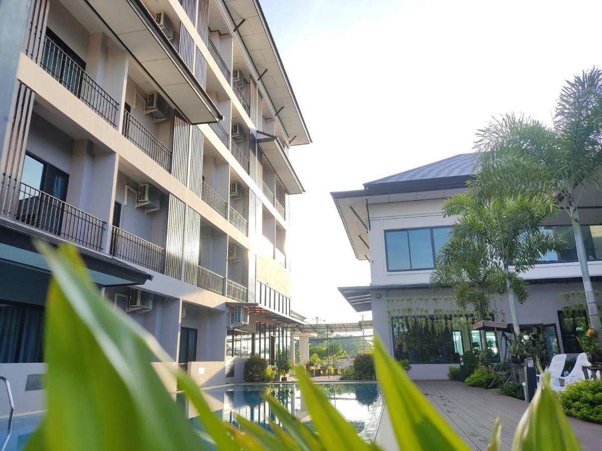 J.P.Grand Hotel Trat Exterior foto