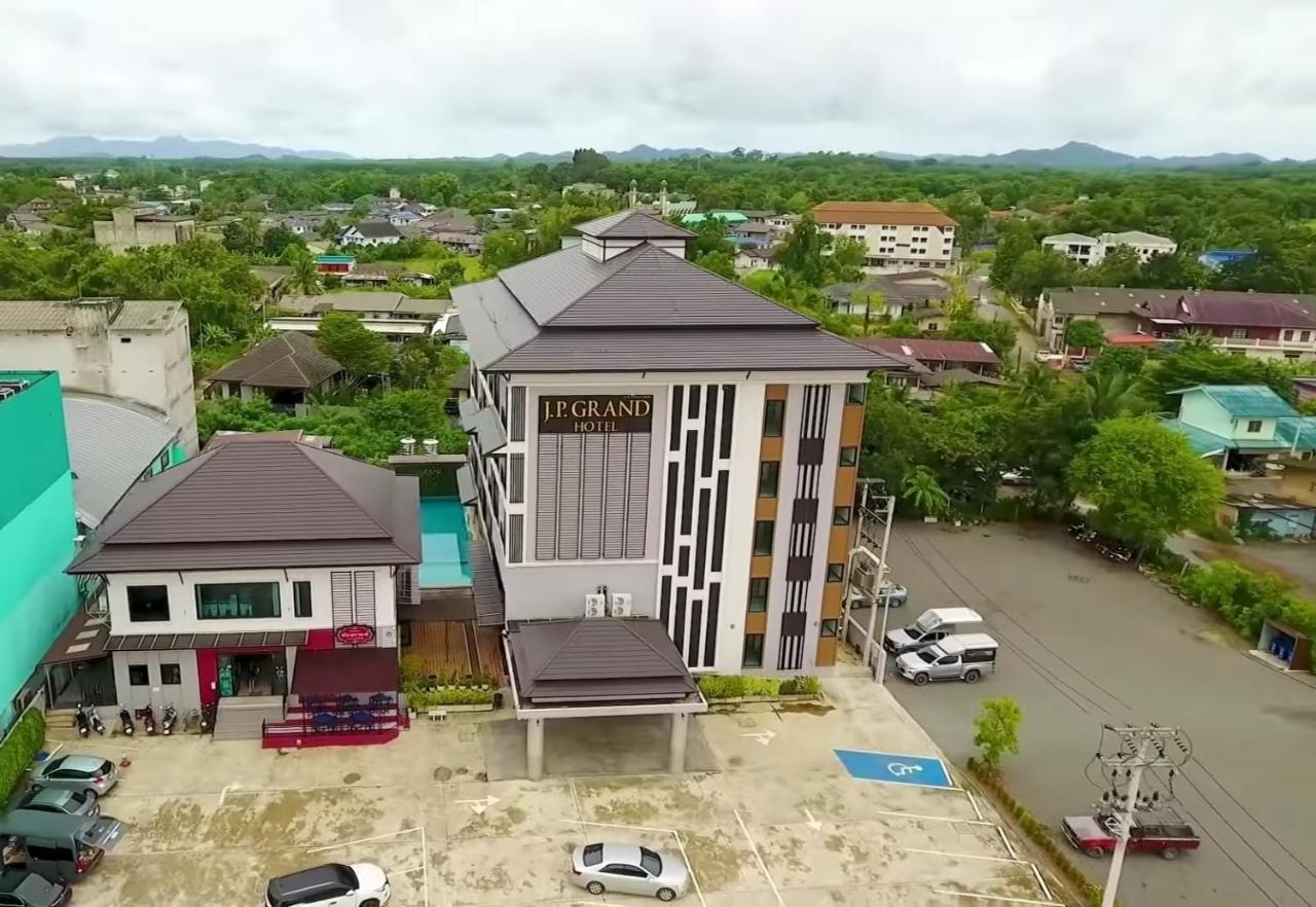 J.P.Grand Hotel Trat Exterior foto