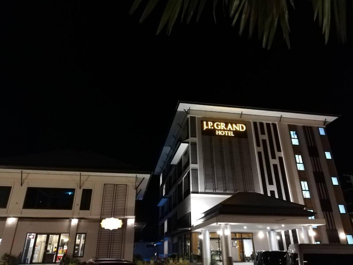 J.P.Grand Hotel Trat Exterior foto