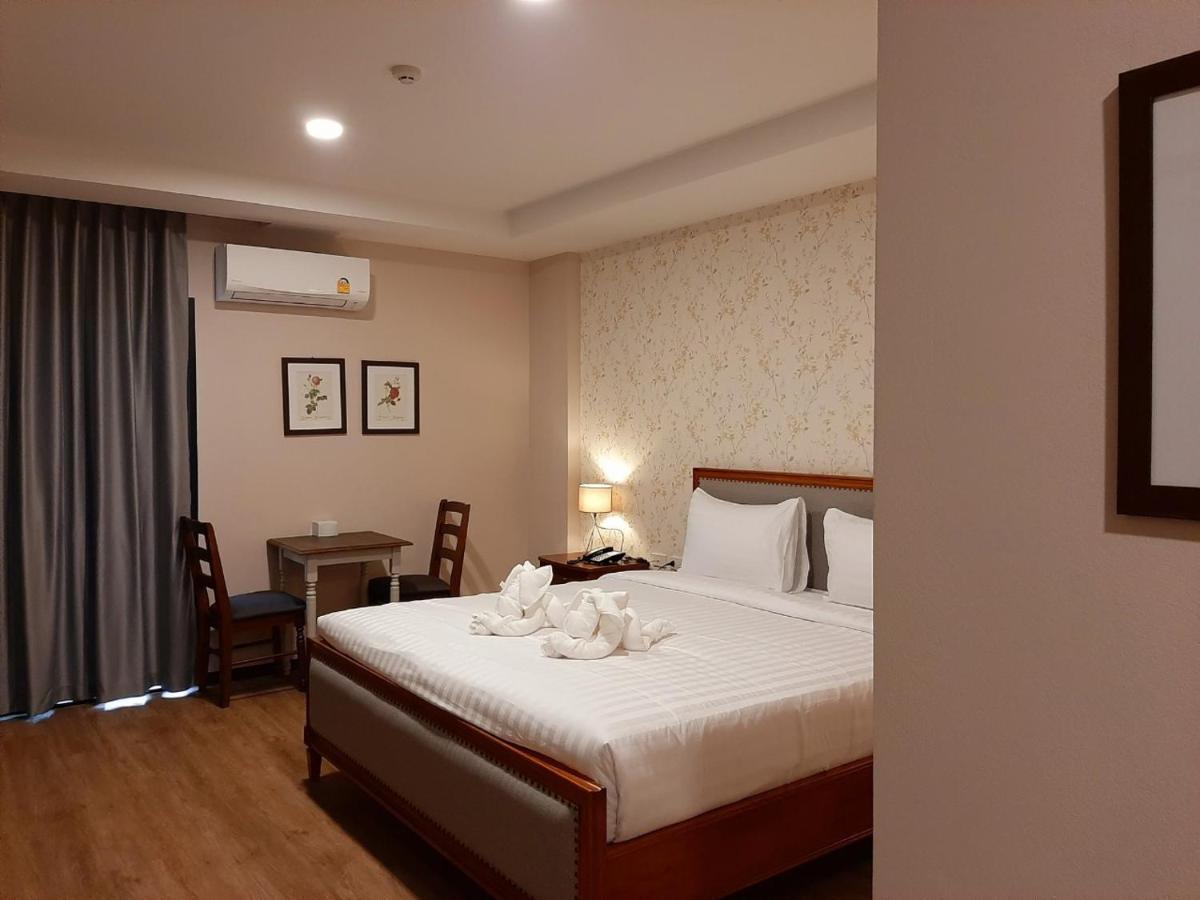 J.P.Grand Hotel Trat Exterior foto