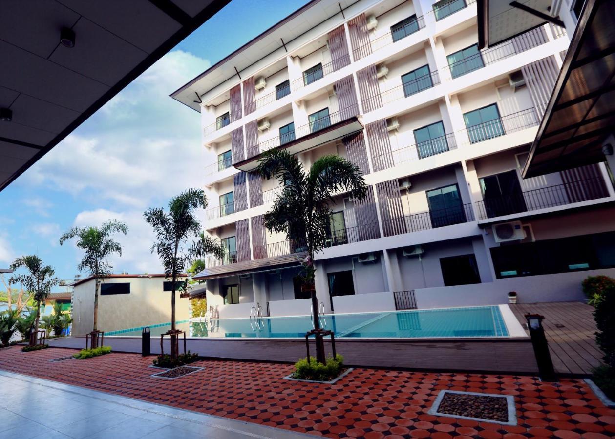J.P.Grand Hotel Trat Exterior foto