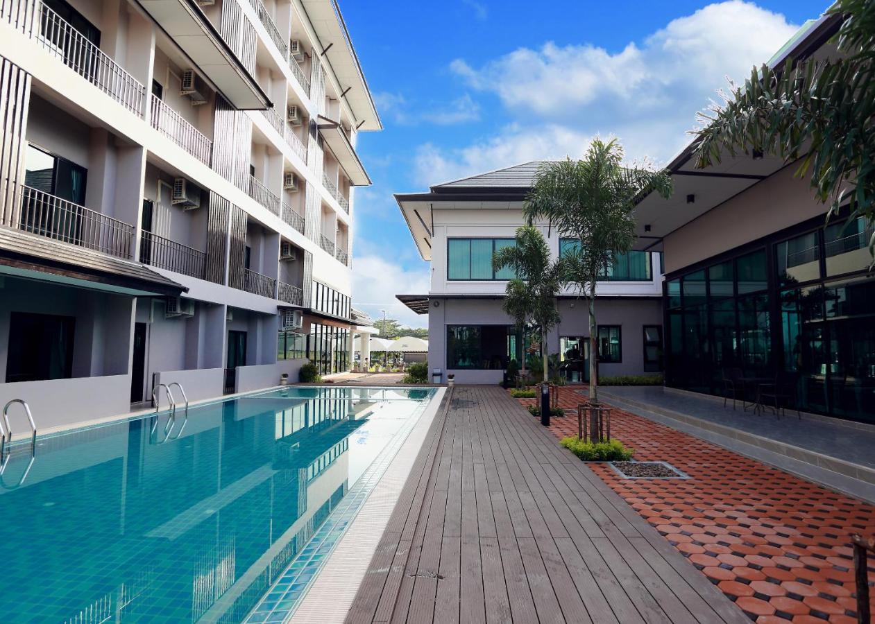 J.P.Grand Hotel Trat Exterior foto